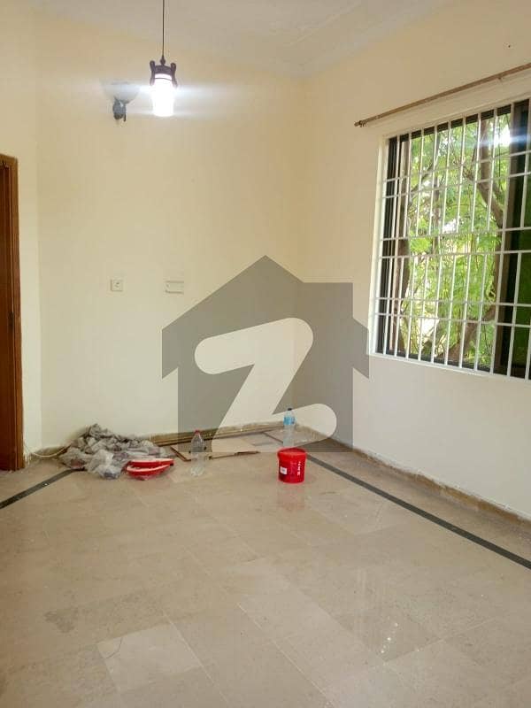 Upper Portion Available For Rent In G 11 Upper Portion Available For Rent In G 11