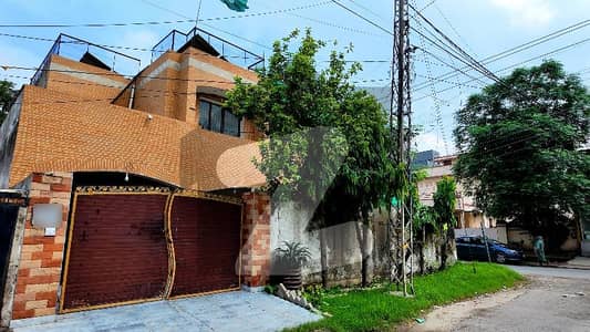 کیولری گراؤنڈ لاہور میں 6 کمروں کا 18 مرلہ مکان 6.25 کروڑ میں برائے فروخت۔