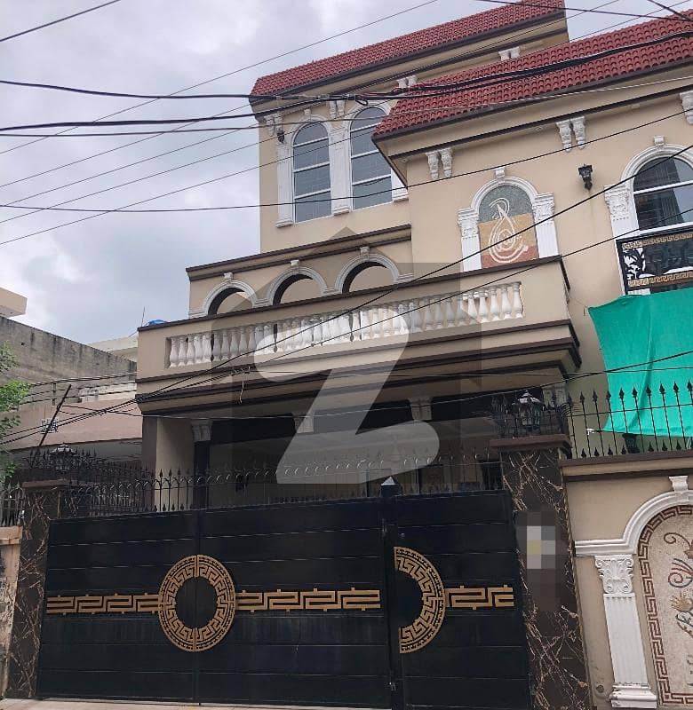 10 Marla House In Only Rs. 42000000