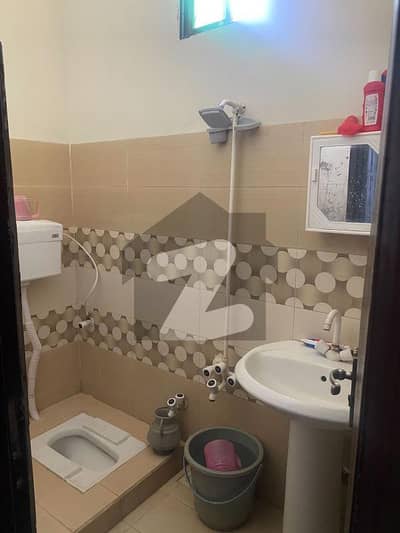 HOUSE FOR RENT BLOCK 16