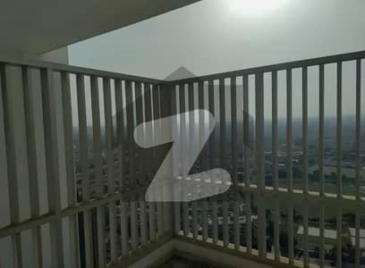 3 Bed DD Front Side Facing Lucky One Apartment Available For Sale 3 Bed DD Front Side Facing Lucky One Apartment Available For Sale