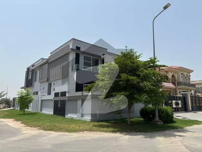 10 Marla Grey Structure For Sale DHA Multan Sector B1
