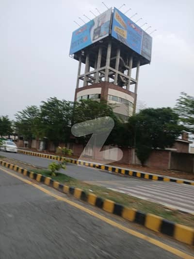ڈی ایچ اے فیز 7 - بلاک یو فیز 7,ڈیفنس (ڈی ایچ اے),لاہور میں 1 کنال رہائشی پلاٹ 2.2 کروڑ میں برائے فروخت۔