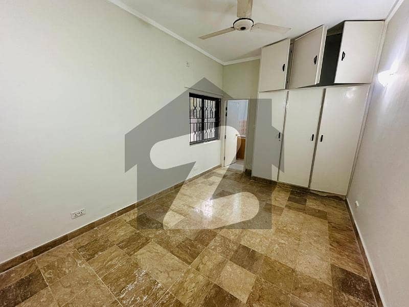 Independent Renovated 4 Beds House Available On Rent In F7 Independent Renovated 4 Beds House Available On Rent In F7