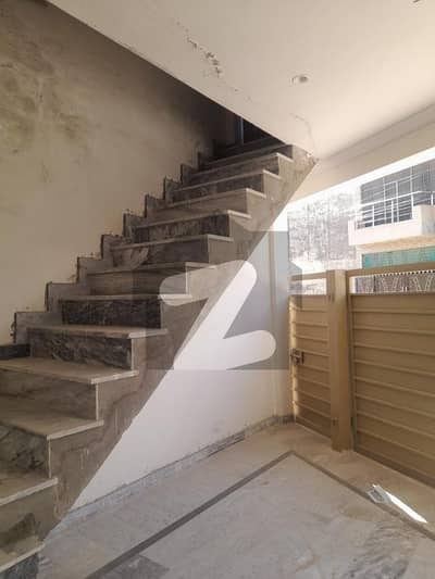 Corner 2 bed house for sale