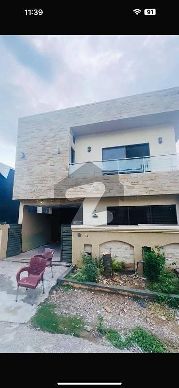 Bahria Town Phase 8 Umer Block 7 Marla House For Sale