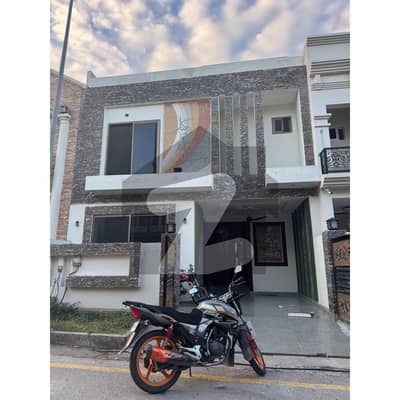 5 Marla House Available For Rent