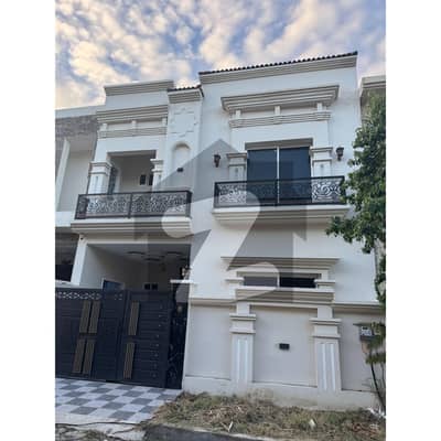 5 Marla Brand New House For Sale