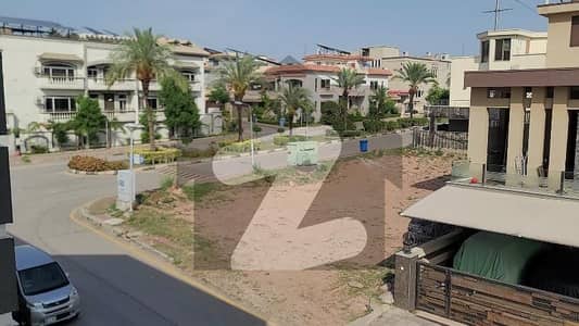1 Kanal 500 Yards 50x90 Prime Location Level & Solid Plot For Sale Rs 3.30 Crore (33million) Slightly Negotiable