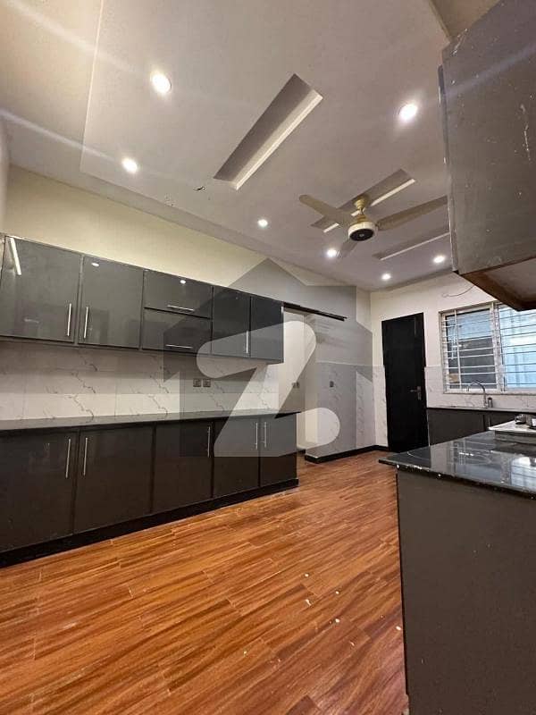 G-13/4 1 Kanal House Up For rent