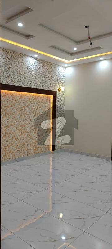 علامہ اقبال ٹاؤن لاہور میں 3 کمروں کا 10 مرلہ بالائی پورشن 80.0 ہزار میں کرایہ پر دستیاب ہے۔