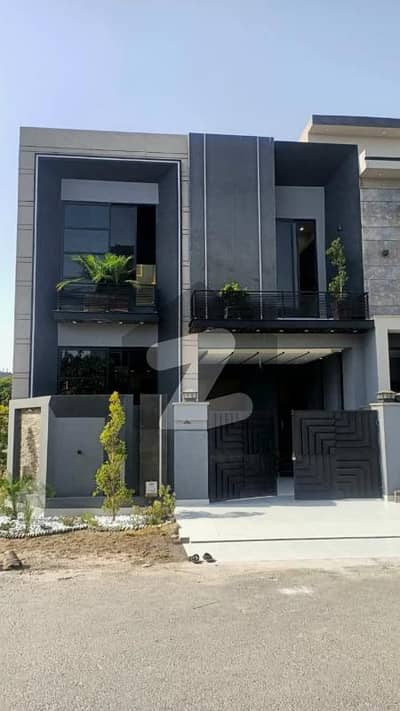 Book A Corner House Of 5 Marla In Royal Orchard Multan