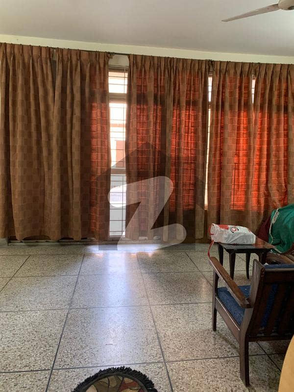 Prime Location Gulraiz Housing Scheme House Sized 7 Marla Is Available
