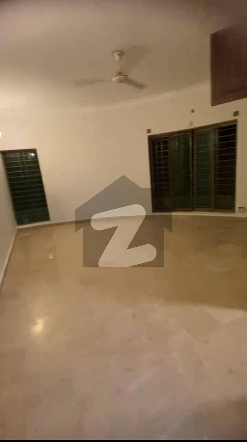 3 Bedroom Apartment For Sale Safa Heights F11 Markaz 3 Washroom Tv Lounge Drying Room Dining Room Demand 3.70 3 Bedroom Apartment For Sale Safa Heights F11 Markaz 3 Washroom Tv Lounge Drying Room Dining Room Demand 3.70