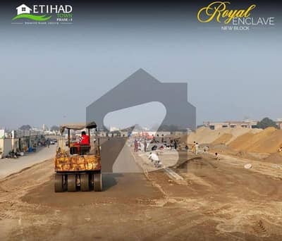 Very Good Location Near Pine Avenue On Installments