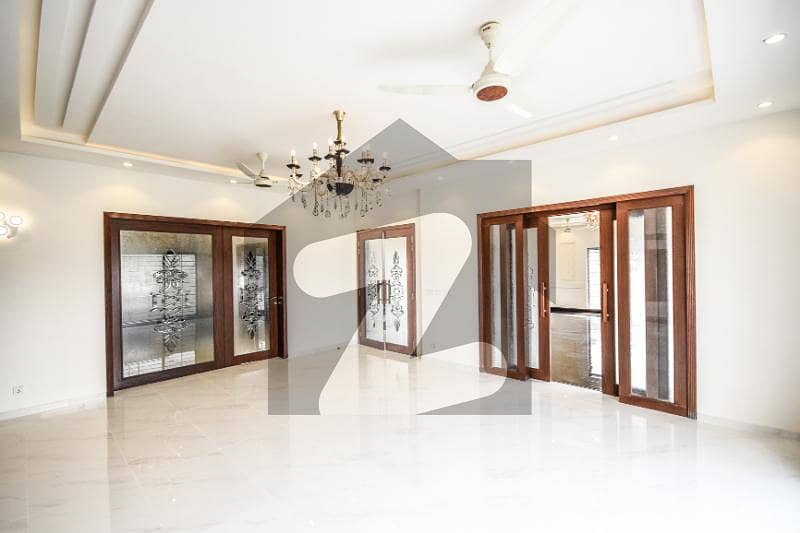 20 Marla Elegant And Fully Maintained Super Hot Located Bungalows Upper Portion Is Available In The Best Block Of DHA Lahore. 20 Marla Elegant And Fully Maintained Super Hot Located Bungalows Upper Portion Is Available In The Best Block Of DHA Lahore.