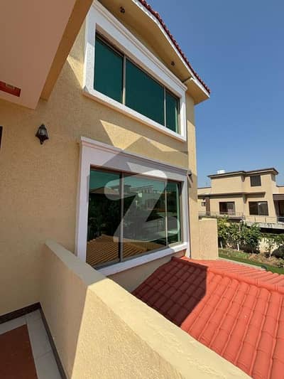 1 kanal house available for rent in bahria town phase 4