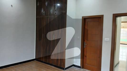 7 Marla House Available For Rent