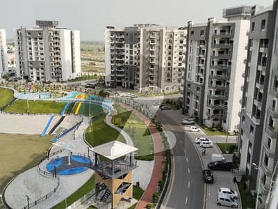 10 MARLA 3 BEDROOMS APARTMENT AVAILABLE FOR SALE 10 MARLA 3 BEDROOMS APARTMENT AVAILABLE FOR SALE