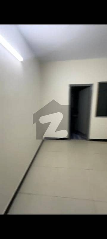 4 Bed Dd Flat Available For Rent Aamil Colony