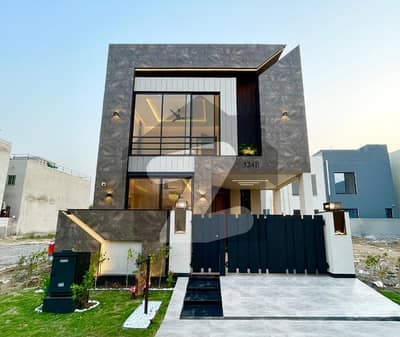 Ideal Location 5 Marla House For Sale In DHA Lahore