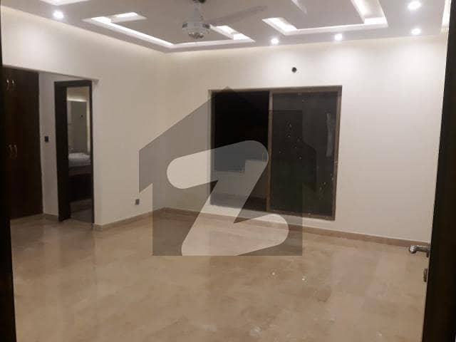 F-11 Markaz 2 Bedroom Fully Renovated Apartment Available For Sale F-11 Markaz 2 Bedroom Fully Renovated Apartment Available For Sale