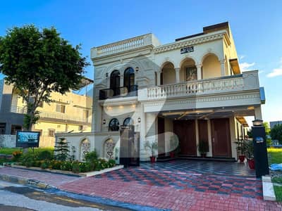 10 Marla Double Unit House Overseas 6 Bahria Town Phase 8