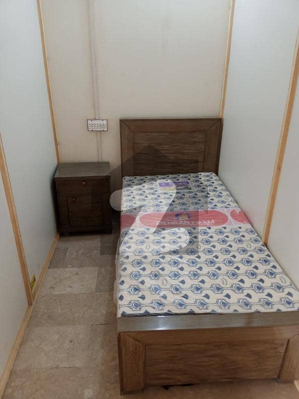 الحمرا ٹاؤن لاہور میں 0 مرلہ کمرہ 18.0 ہزار میں کرایہ پر دستیاب ہے۔