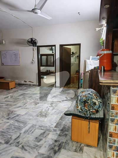 نارتھ ناظم آباد ۔ بلاک ایل نارتھ ناظم آباد,کراچی میں 3 کمروں کا 11 مرلہ مکان 4.75 کروڑ میں برائے فروخت۔