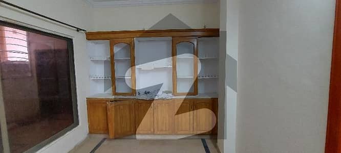 سوان گارڈن اسلام آباد میں 2 کمروں کا 3 مرلہ فلیٹ 45.0 لاکھ میں برائے فروخت۔