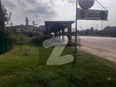 آئی جے پی روڈ اسلام آباد میں 2 کنال عمارت 9.5 لاکھ میں کرایہ پر دستیاب ہے۔