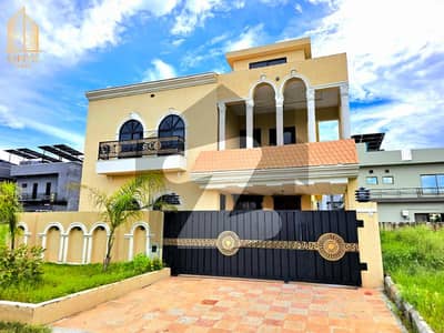 11 Marla Amazing House Near To Park For Sale In Bahria Town 11 Marla Amazing House Near To Park For Sale In Bahria Town