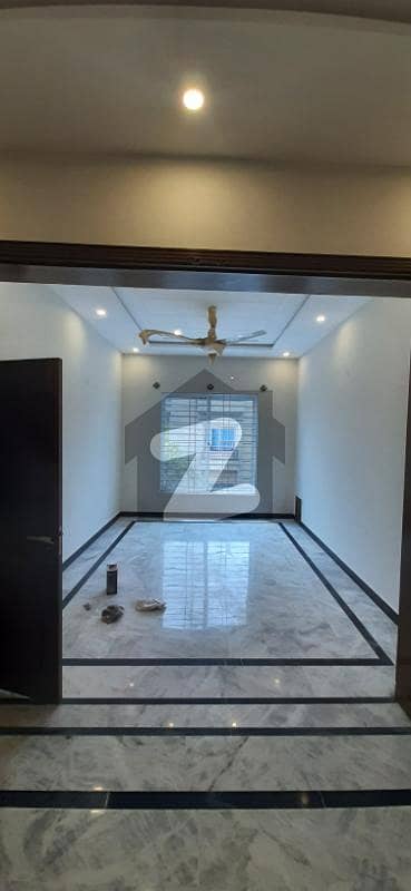 جی ۔ 15 اسلام آباد میں 3 کمروں کا 7 مرلہ زیریں پورشن 59.0 ہزار میں کرایہ پر دستیاب ہے۔