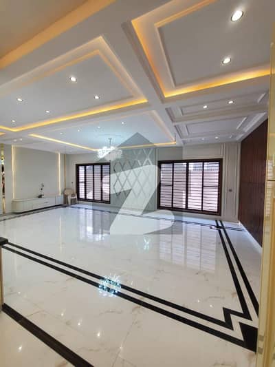 نارتھ ناظم آباد ۔ بلاک بی نارتھ ناظم آباد,کراچی میں 6 کمروں کا 1 کنال مکان 16.0 کروڑ میں برائے فروخت۔