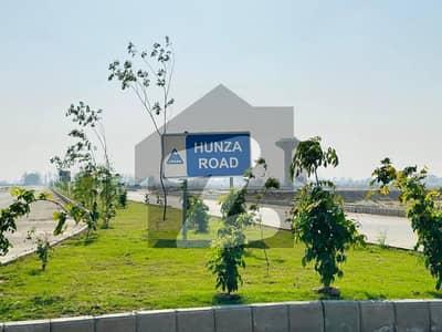 LDA City 10 Marla 75+Wide Road plot For Slae
