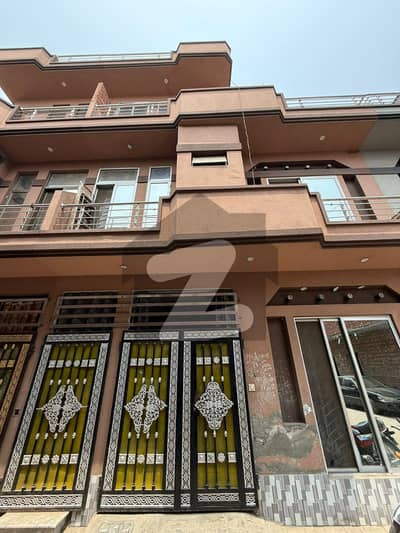4 Marla Double Storey Vvip House For Sale