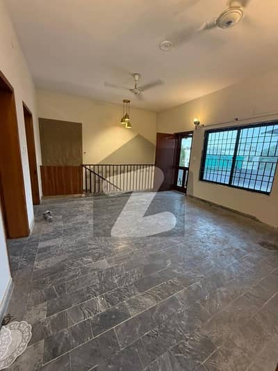 14 Marla Upper Portion For Rent