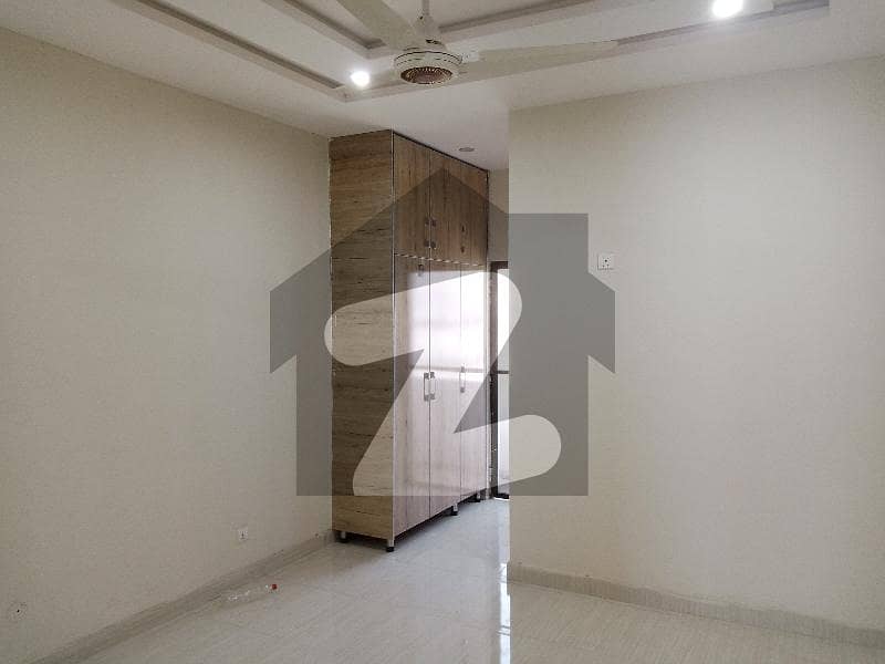 Apartment For Rent Apartment For Rent