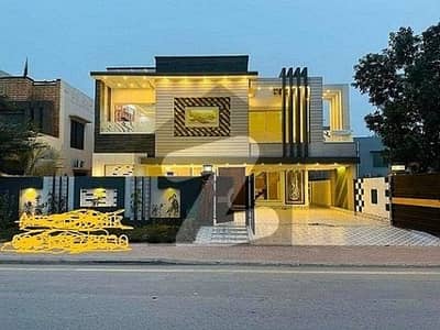 1 KANAL LIKE A BRAND NEW LUXURY HOUSE FOR SALE IN JASMINE BLOCK BAHRIA TOWN LAHORE