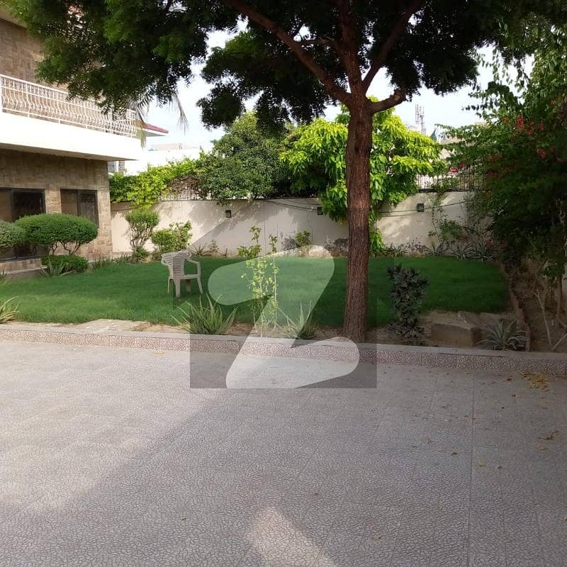 ڈی ایچ اے فیز 5 ڈی ایچ اے ڈیفینس,کراچی میں 7 کمروں کا 2 کنال مکان 19.9 کروڑ میں برائے فروخت۔
