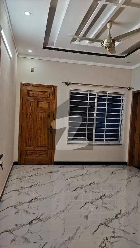 10 Marla Upper Portion For Rent