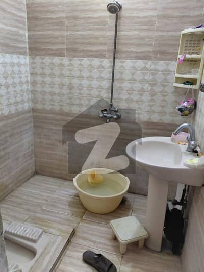 4 Marla Uper Portion For Rent (2nd Floor) ( Railway Officers Colony)