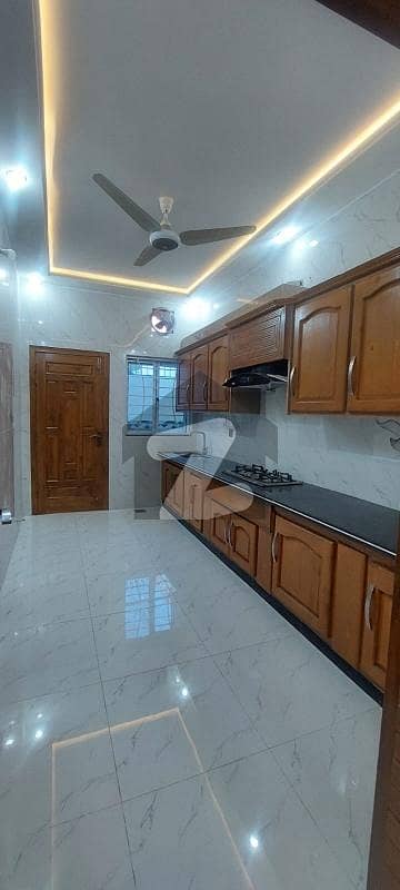 25*40 Full House Available For Rent In G-13 Islamabad 25*40 Full House Available For Rent In G-13 Islamabad