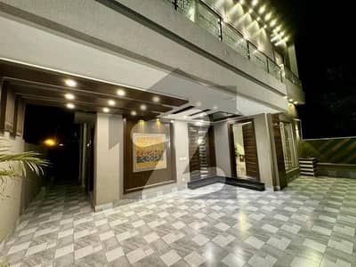Ten Marla Non-Furnished Brand New Upper Portion Available For Rent In Bahria Town, Lahore.