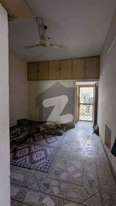 برٹش ہومز فیز 2 برِٹش ہومز کالونی,آئی ۔ 13,اسلام آباد میں 6 کمروں کا 5 مرلہ مکان 1.6 کروڑ میں برائے فروخت۔ برٹش ہومز فیز 2 برِٹش ہومز کالونی,آئی ۔ 13,اسلام آباد میں 6 کمروں کا 5 مرلہ مکان 1.6 کروڑ میں برائے فروخت۔