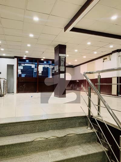 BUILDING FOR RENT IN BAHRIA TOWN CIVIC CENTRE