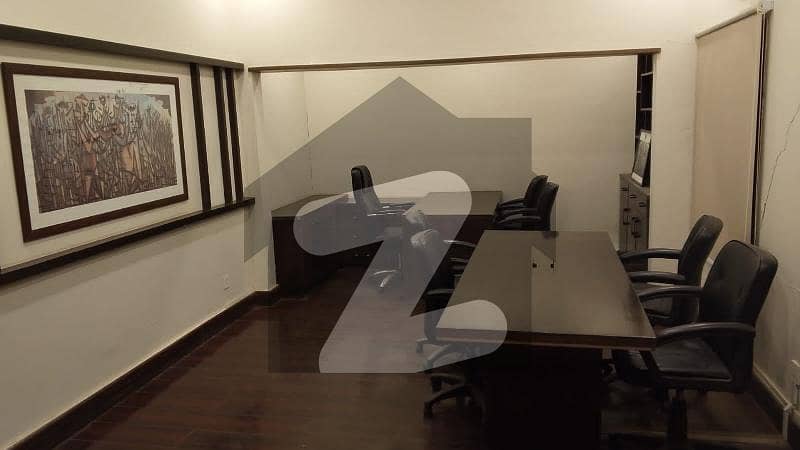 پی ای سی ایچ ایس بلاک 6 پی ای سی ایچ ایس,جمشید ٹاؤن,کراچی میں 10 کمروں کا 4 کنال دفتر 16.0 لاکھ میں کرایہ پر دستیاب ہے۔ پی ای سی ایچ ایس بلاک 6 پی ای سی ایچ ایس,جمشید ٹاؤن,کراچی میں 10 کمروں کا 4 کنال دفتر 16.0 لاکھ میں کرایہ پر دستیاب ہے۔