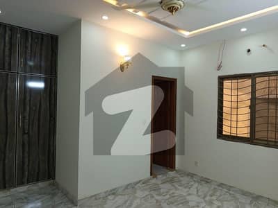 1 BEDROOMS AND 2 BEDROOMS BRAND NEW APARTMENT FOR SALE IN SADDAR CANTT LOCATION NEAR MAIN BAZAR