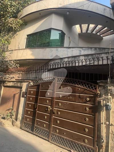 فتح گڑھ لاہور میں 5 کمروں کا 10 مرلہ مکان 3.5 کروڑ میں برائے فروخت۔
