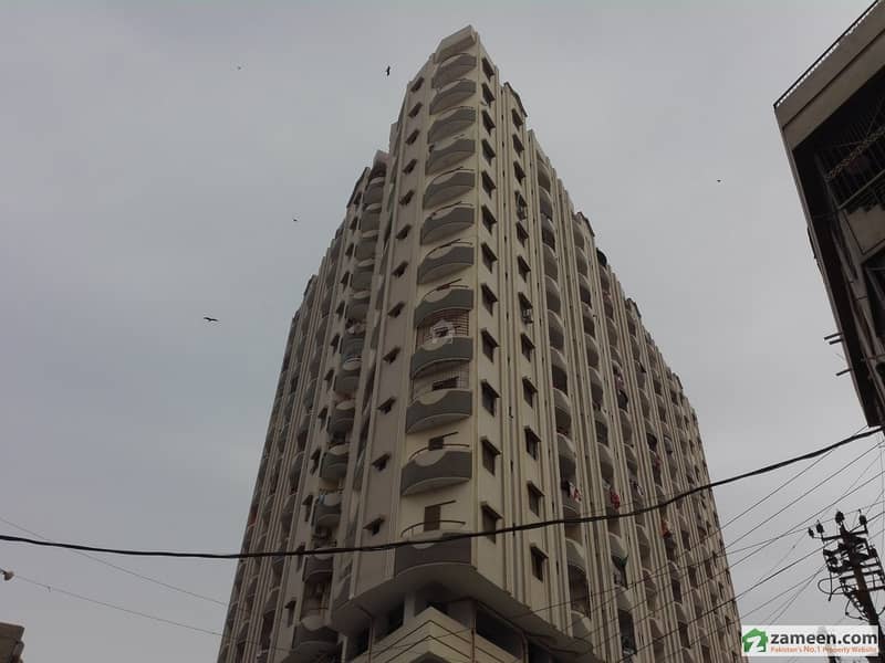 Penthouse Is Available For Sale In Nazimabad No-1